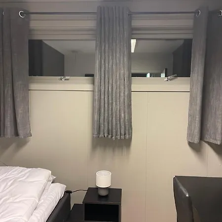 Ankenes Romutleie As Μοτέλ Νάρβικ